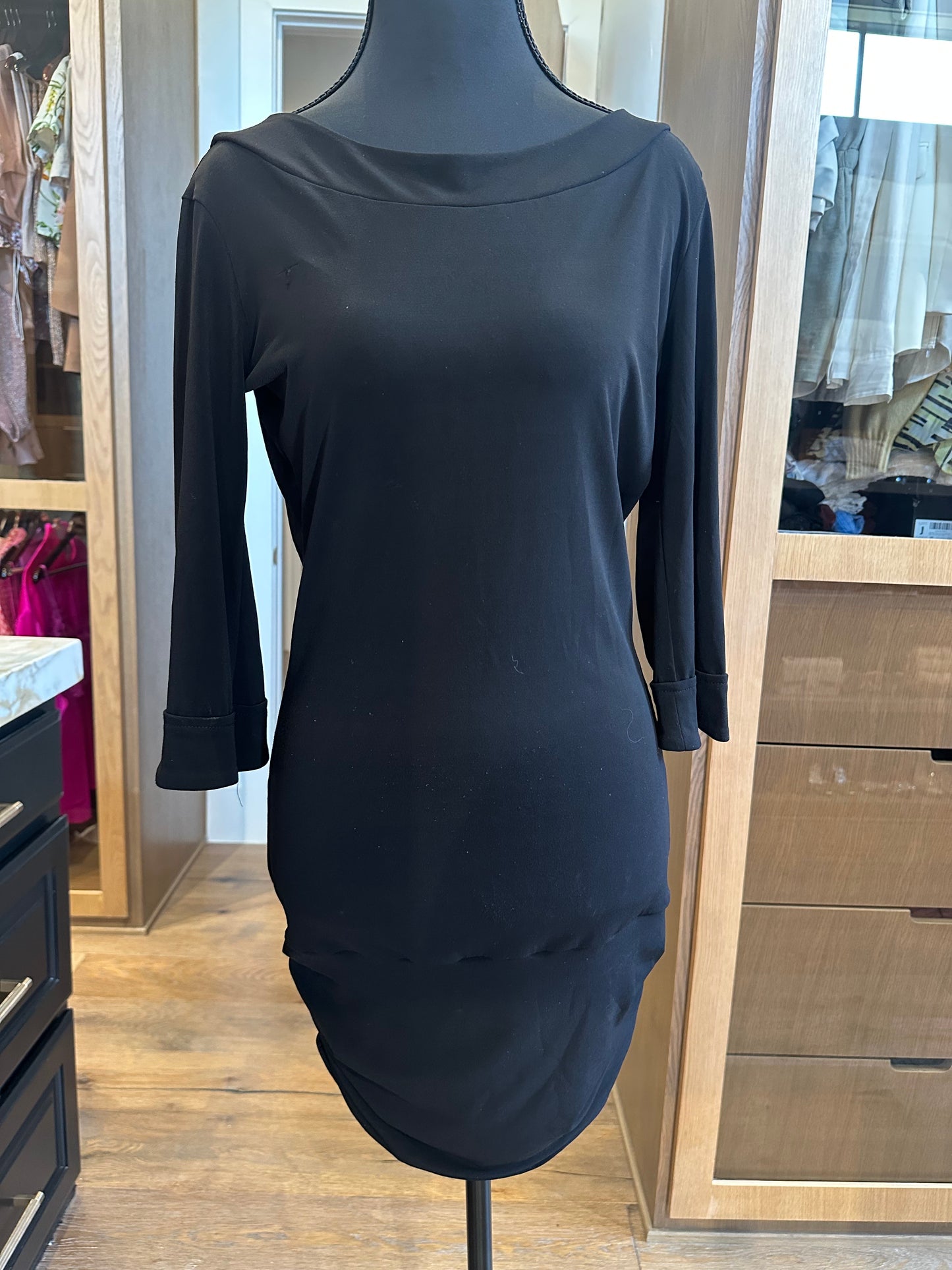 Yana K, V. Black Dress